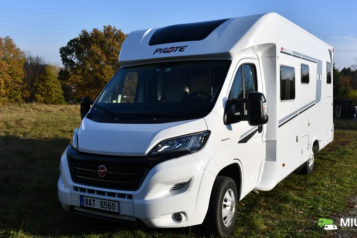 Pilote P746GJ 2021